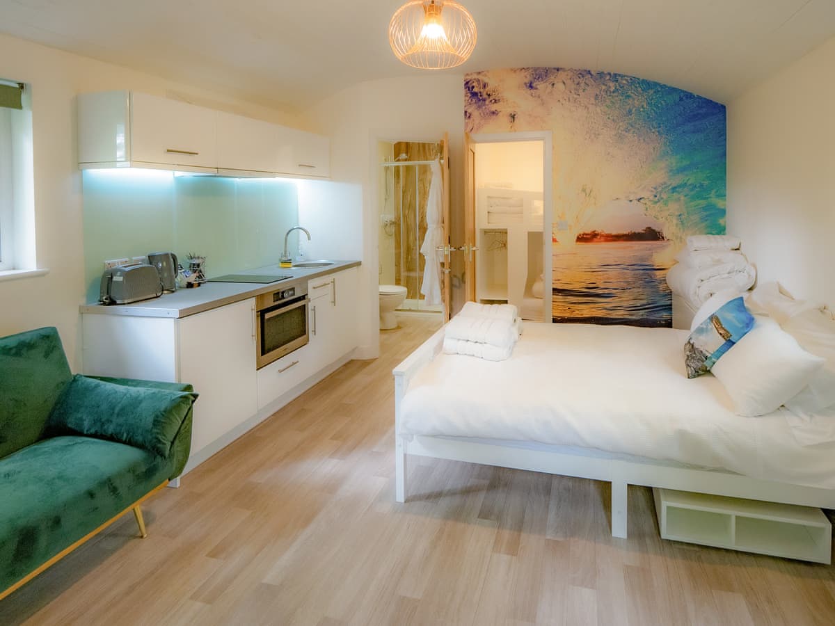 Treglisson Pods - Owl — stay in Hayle